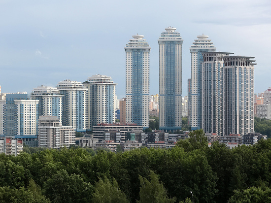 Цены на квартиры в Москве продолжили падать