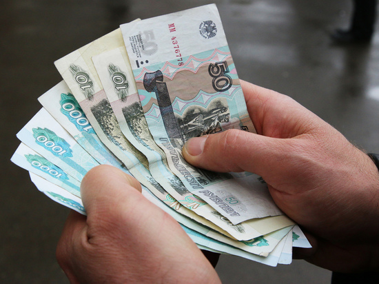 Эксперты раскритиковали идею банковского спецвклада для малоимущих россиян