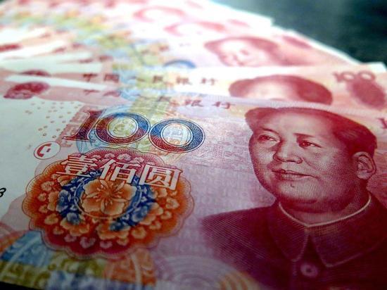 Названы риски покупки китайского юаня, казахского тенге, турецкой лиры