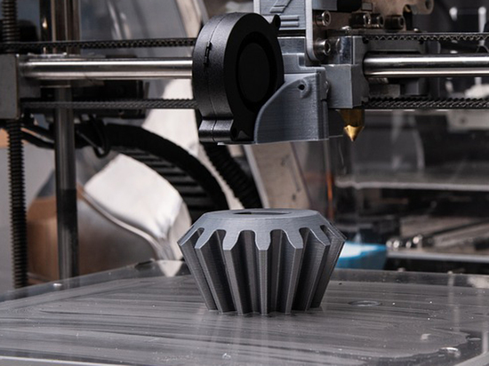 Российские мастера стали распечатывать санкционные запчасти на 3D-принтерах